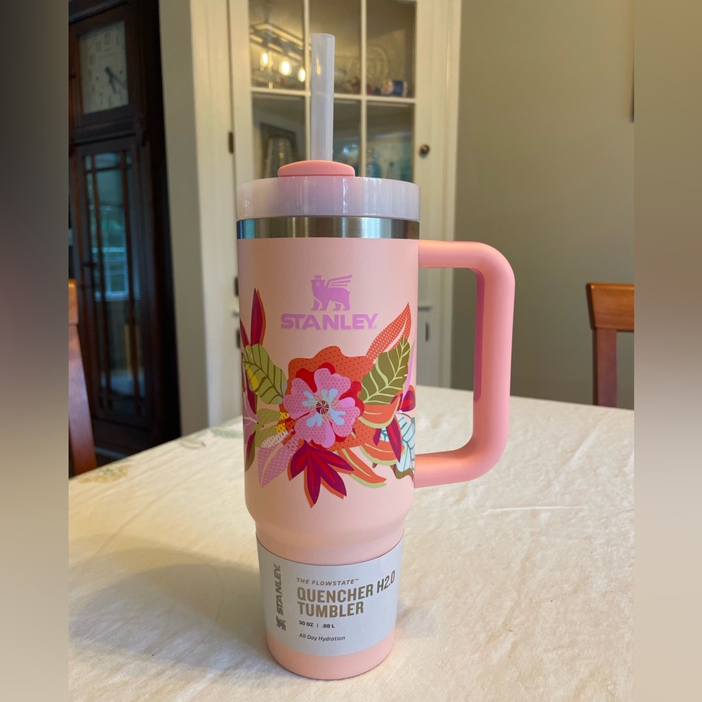 Stanky Quencher H2.0 Tumbler in Sorbet Tropic Limited Edition Mother’s Day 30 oz